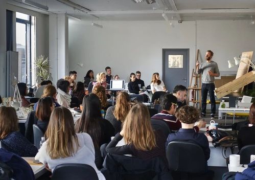 RCA皇家艺术学院服务设计专业 设计思维引领未来服务创新